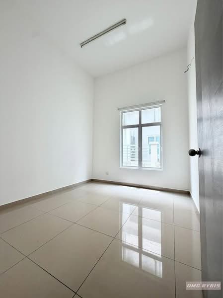 Cluster House for Sale in Canary Garden (Klang) - KH Chong - Interior - PropertyGuru.com.my
