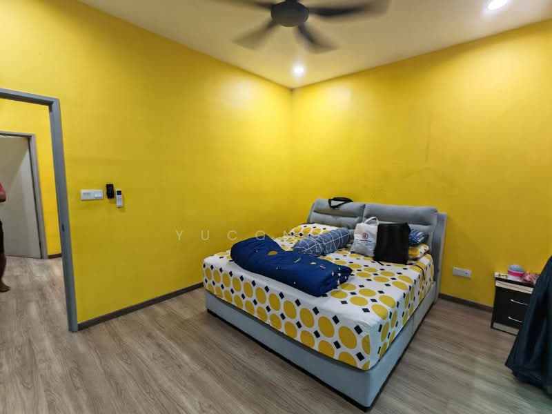 2-storey Terraced House for Sale in Bandar Seri Alam (Masai) - Yucong . - Bedroom - PropertyGuru.com.my