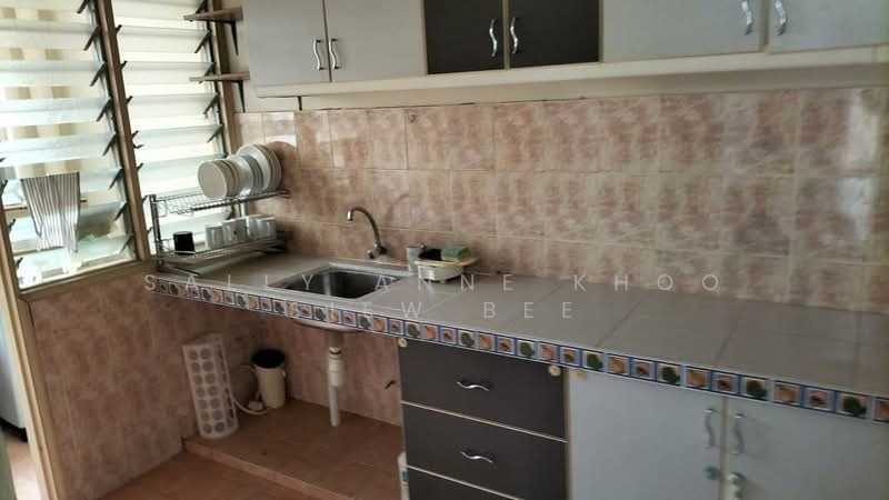 Apartment for Sale at Pangsapuri Saraka - Eu Gin - Kitchen - PropertyGuru.com.my