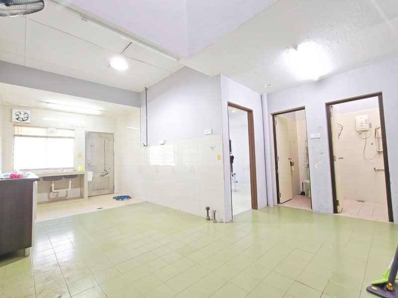1-storey Terraced House for Rent in Johor Bahru (Johor) - Stella Chia - Kitchen - PropertyGuru.com.my