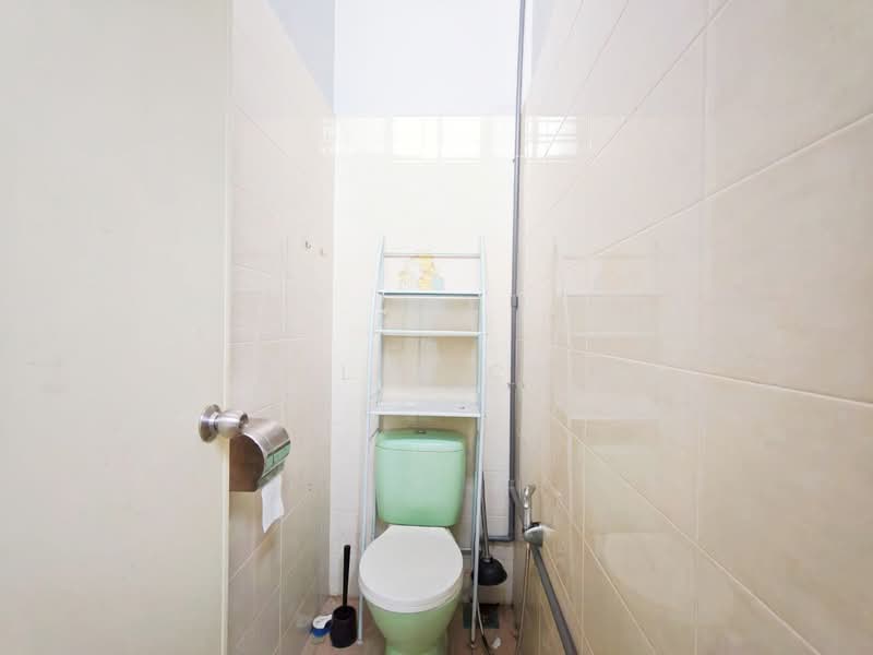 1-storey Terraced House for Rent in Johor Bahru (Johor) - Stella Chia - Bathroom - PropertyGuru.com.my