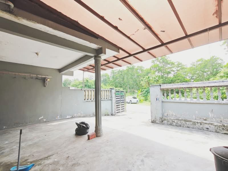 1-storey Terraced House for Rent in Johor Bahru (Johor) - Stella Chia - Exterior - PropertyGuru.com.my