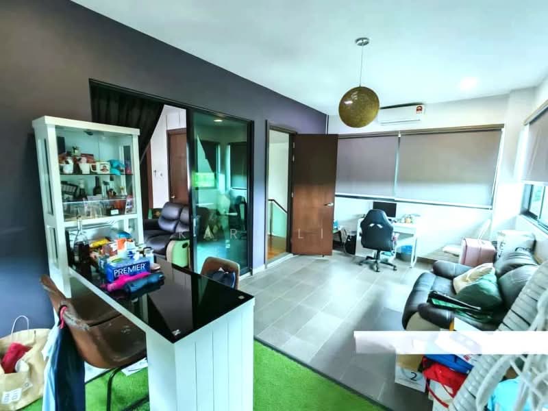 Bungalow for Sale in Permas Jaya (Johor Bahru) - Karl Lim - Study - PropertyGuru.com.my