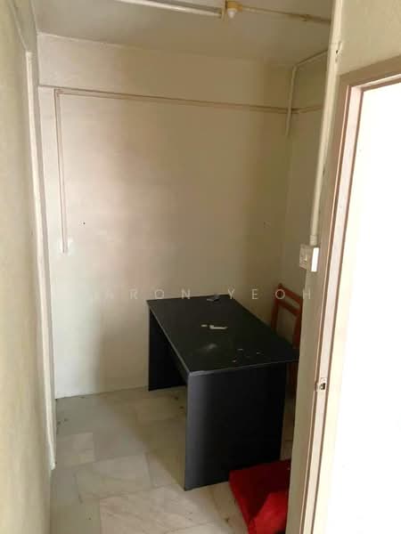 Rumah Flat untuk Dijual di Bandar Damai Perdana (Low Cost) - Aaron Yeoh - Study - PropertyGuru.com.my