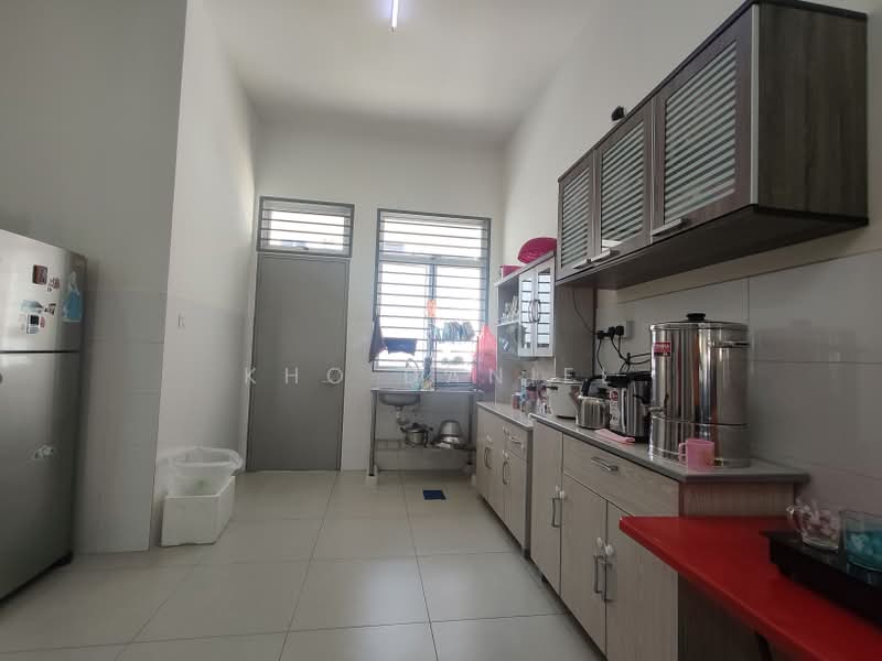 2-storey Terraced House for Sale in Kota Bayuemas (Klang) - Kho Daniel - Kitchen - PropertyGuru.com.my