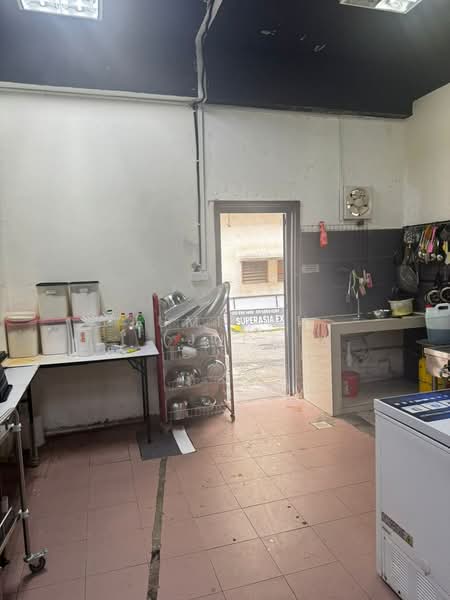 Shop for Rent in Taman Kajang Utama (Kajang) - JUMIDAH (JUE) - Kitchen - PropertyGuru.com.my