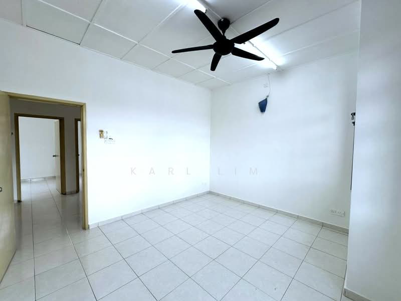 Rumah Teres 2 Tingkat untuk Dijual di Taman Setia Indah (Tebrau) - Karl Lim - Interior - PropertyGuru.com.my