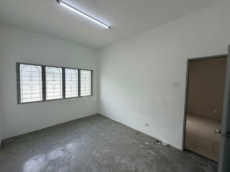Rumah Teres 1 Tingkat untuk Dijual di Kampung Bersatu (Puchong) - Florence You - Interior - PropertyGuru.com.my