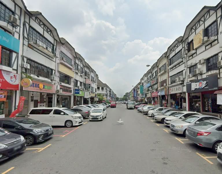 Kedai untuk Disewa di Sungai Long (Bandar Sungai Long) - Vincent Lee - Exterior - PropertyGuru.com.my