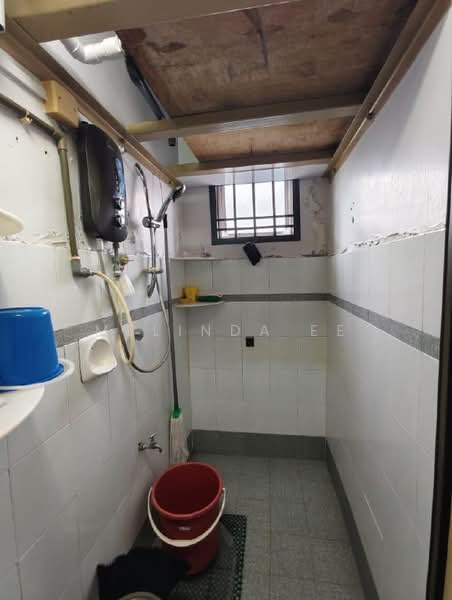 Pangsapuri untuk Dijual di Fasa 13 - Melinda Ee - Bathroom - PropertyGuru.com.my