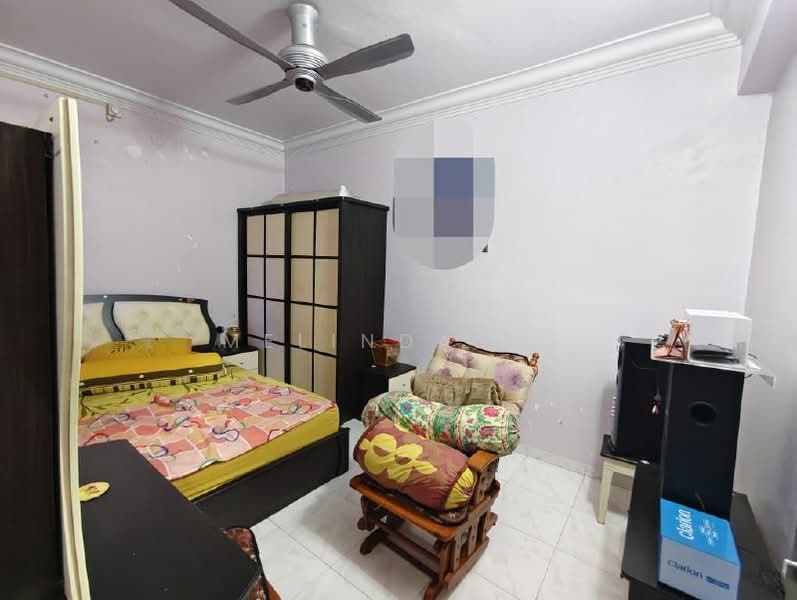 Pangsapuri untuk Dijual di Fasa 13 - Melinda Ee - Bedroom - PropertyGuru.com.my