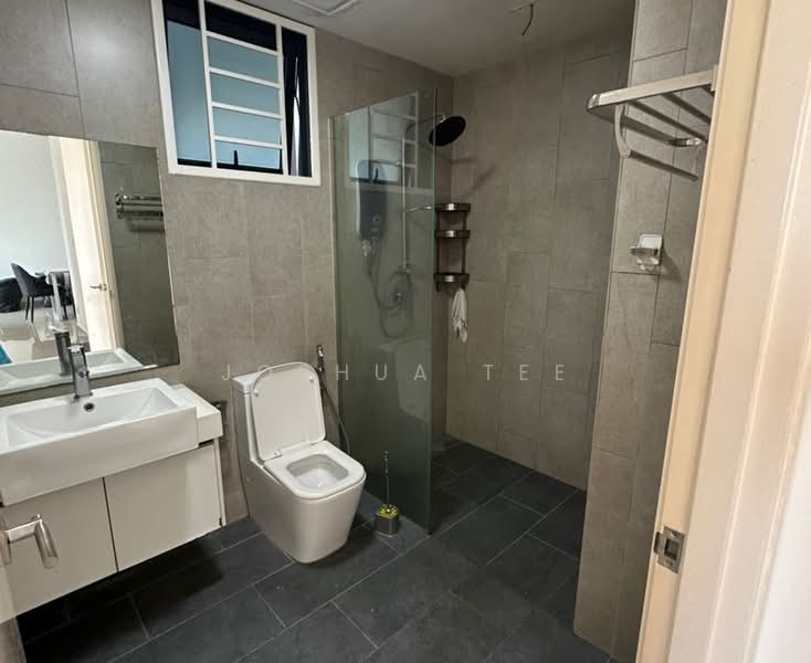 Servis Apartment untuk Dijual di East Parc @ Manjalara - Joshua Tee - Bathroom - PropertyGuru.com.my
