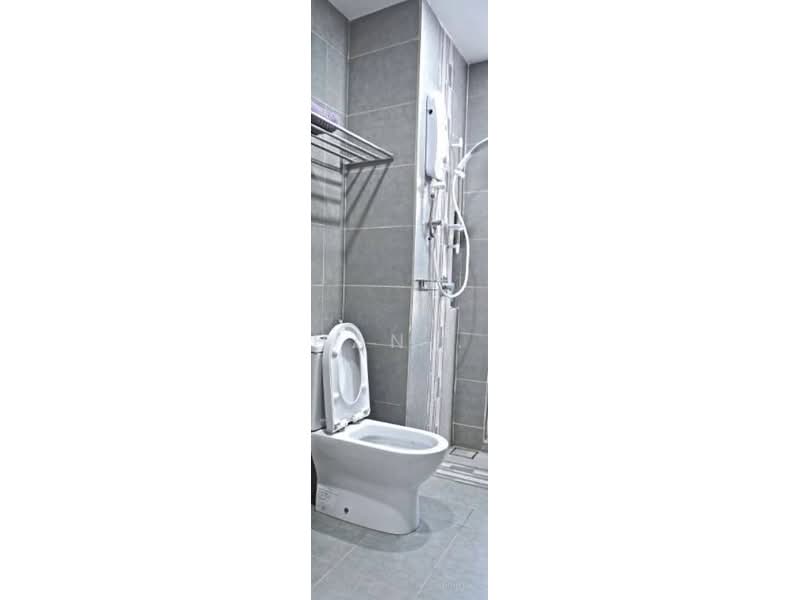 2-storey Terraced House for Rent in Taman Overseas Union (Taman Oug) (Jalan Klang Lama (Old Klang Road)) - Han . - Bathroom - PropertyGuru.com.my