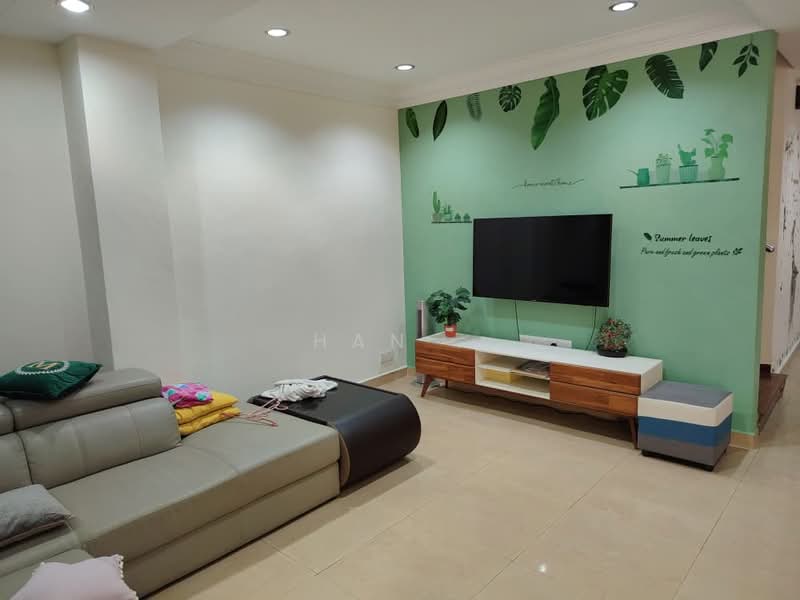 2-storey Terraced House for Rent in Taman Overseas Union (Taman Oug) (Jalan Klang Lama (Old Klang Road)) - Han . - Living Room - PropertyGuru.com.my