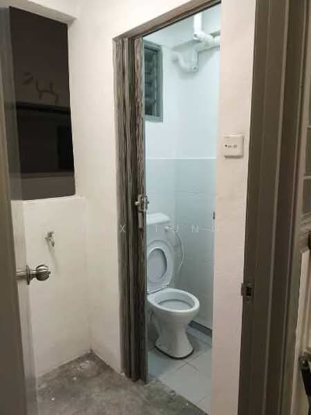 Apartment for Sale at The Rise Collection 1 - Rex Tung - Bathroom - PropertyGuru.com.my
