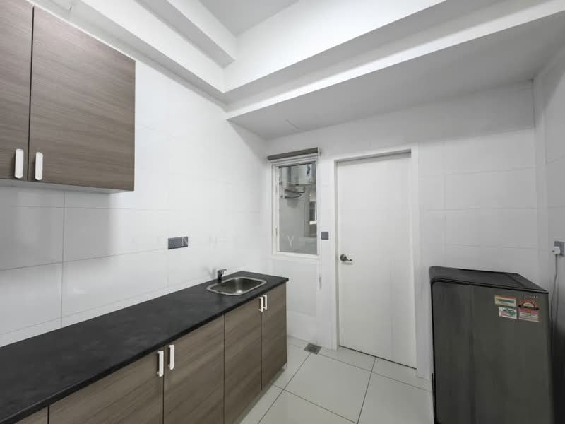 Condominium for Rent at D'Suites Akasia Horizon @ Horizon Hills - Kennedy Looi - Kitchen - PropertyGuru.com.my