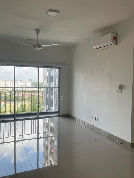 Condominium for Sale at The Holmes 1 - Chloe Chan - Balcony - PropertyGuru.com.my