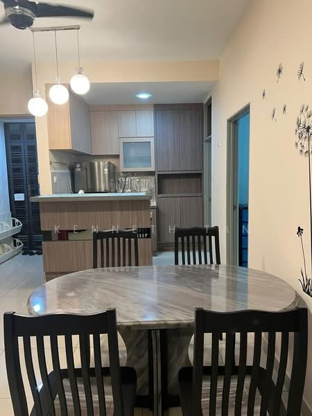 Kondominium untuk Disewa di PARC Regency (Residensi Masai) - Kenneth Tan - Dining Room - PropertyGuru.com.my