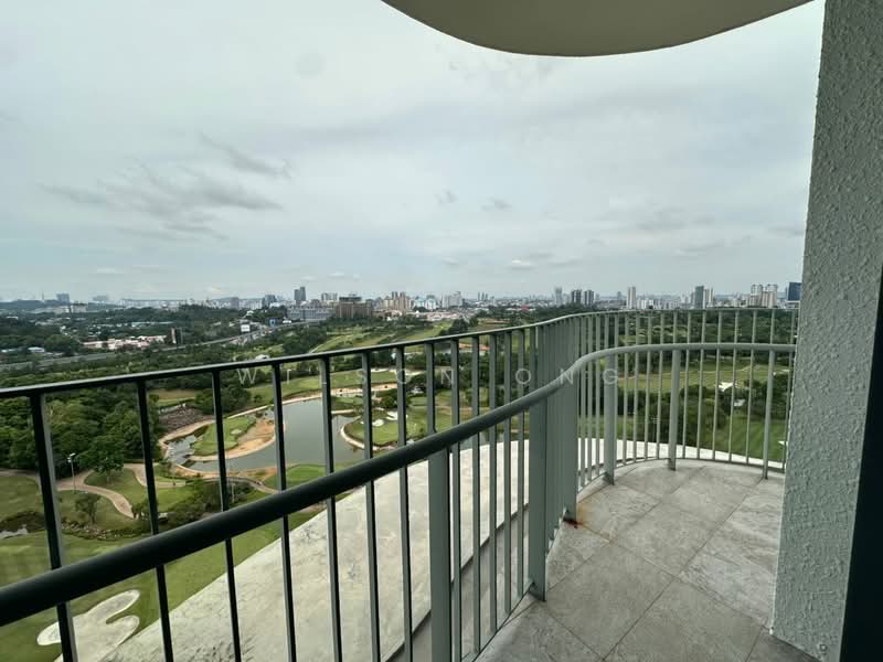 Servis Apartment untuk Dijual di Senada Residence @ KLGCC Resort - Wilson Ong - Balcony - PropertyGuru.com.my