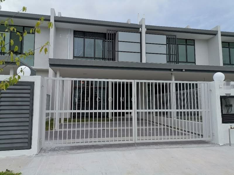 2-storey Terraced House for Sale in Bandar Seri Alam (Masai) - Yucong . - Exterior - PropertyGuru.com.my