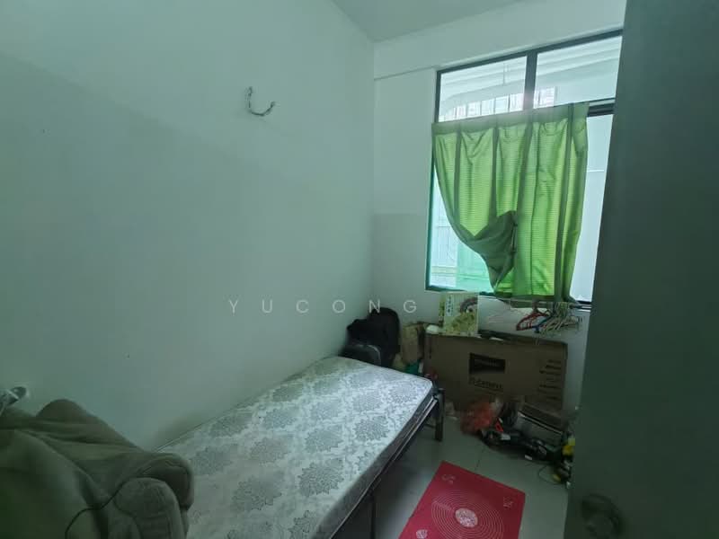 2-storey Terraced House for Sale in Bandar Seri Alam (Masai) - Yucong . - Bedroom - PropertyGuru.com.my