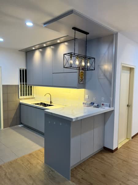 Condominium for Rent at Lakefront Homes - Amirul Fikry Zulkifly - Kitchen - PropertyGuru.com.my