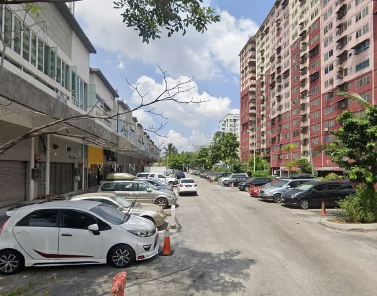 Shop for Rent in Kampung Medan (Petaling Jaya) - Vincent Lee - Exterior - PropertyGuru.com.my