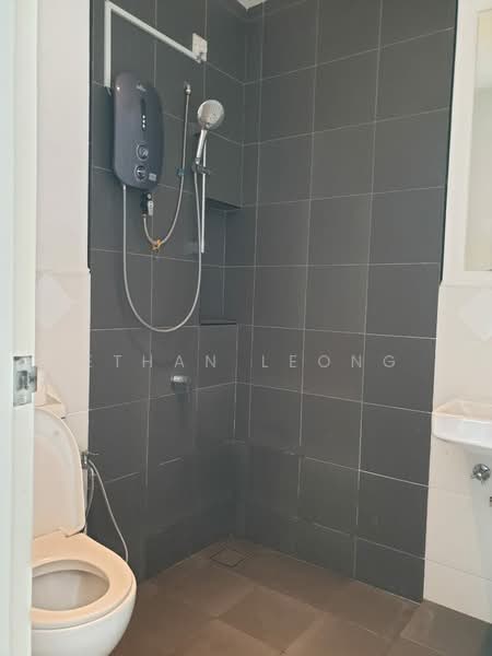2-storey Terraced House for Rent in Eco Majestic (Semenyih) - Ethan Leong - Bathroom - PropertyGuru.com.my