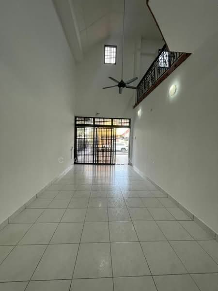 Rumah Teres 1.5 Tingkat untuk Dijual di Taman Pelangi Indah (Ulu Tiram) - Carson . - Interior - PropertyGuru.com.my
