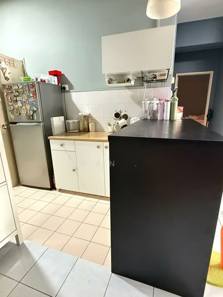Condominium for Sale at Ridzuan Condominium - Han . - Kitchen - PropertyGuru.com.my