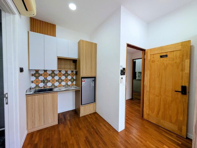 Condominium for Rent at Residensi Ledang - Ryan Lim - Kitchen - PropertyGuru.com.my