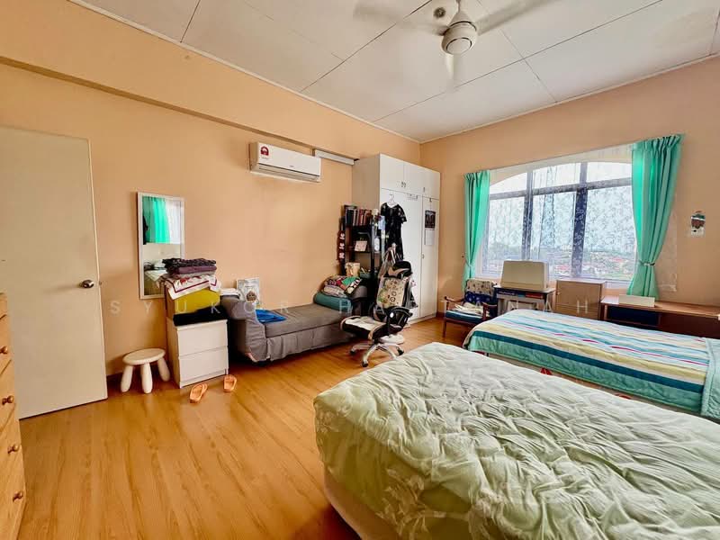Condominium for Sale at Sri Alam Condominium - Syukor Hartanah - Bedroom - PropertyGuru.com.my