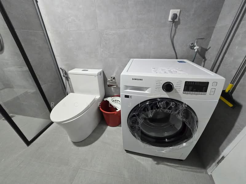 Service Residence for Rent at Cubic Botanical - Rachel Ji Won - Bathroom - PropertyGuru.com.my