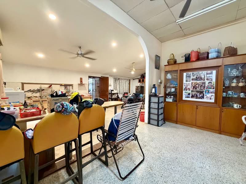 Rumah Berkembar untuk Dijual di Tanjung Tokong (Penang) - Ping Koay - Living Room - PropertyGuru.com.my