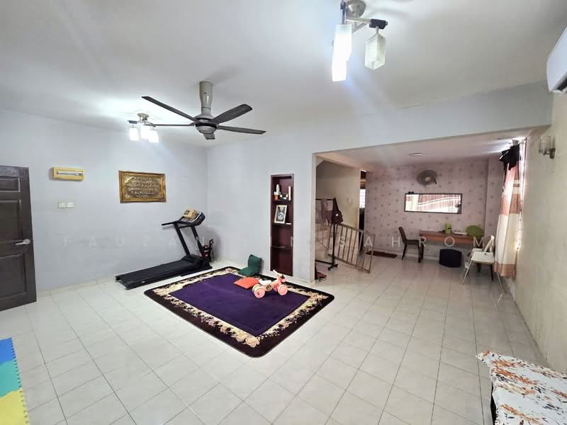 Rumah Teres 2 Tingkat untuk Dijual di Bandar Baru Salak Tinggi (Sepang) - Fauzan bin Sahrom - PropertyGuru.com.my