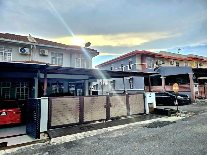 Rumah Teres 2 Tingkat untuk Dijual di Bandar Baru Salak Tinggi (Sepang) - Fauzan bin Sahrom - PropertyGuru.com.my