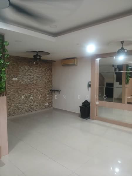 Terraced House for Sale in Putra Heights (Subang Jaya) - Kayden Bong - Living Room - PropertyGuru.com.my