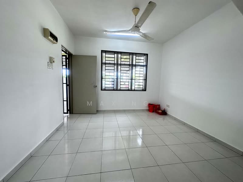 2-storey Terraced House for Rent in Nusantara Prima (Gelang Patah) - Max Ng - Living Room - PropertyGuru.com.my