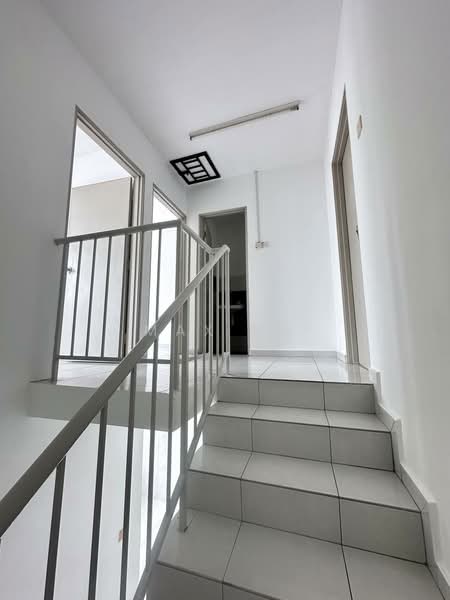 2-storey Terraced House for Rent in Nusantara Prima (Gelang Patah) - Max Ng - Corridor - PropertyGuru.com.my