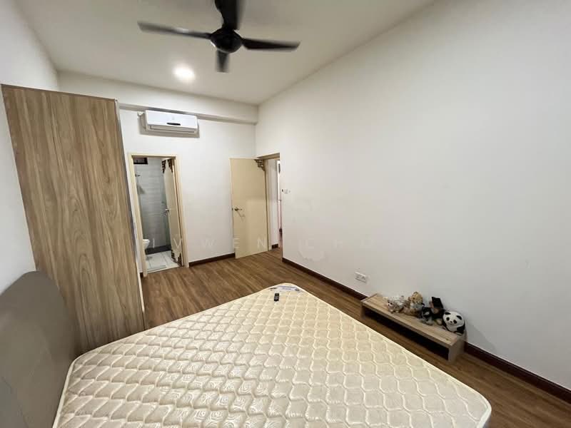 Service Residence for Rent at D'Summit Residences - Ivwen Choo - PropertyGuru.com.my