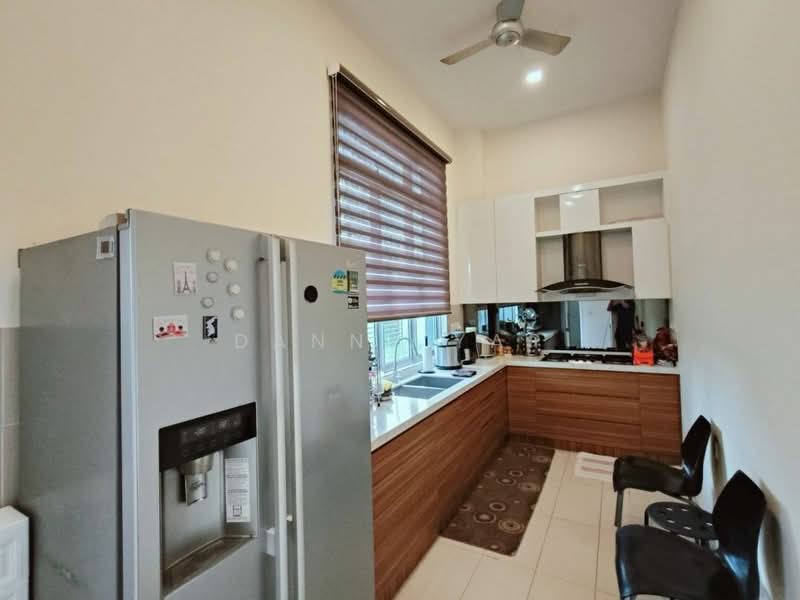 Semi-Detached House for Sale in Taman Nusa Bestari (Iskandar Puteri (Nusajaya)) - Danny Yap - Kitchen - PropertyGuru.com.my