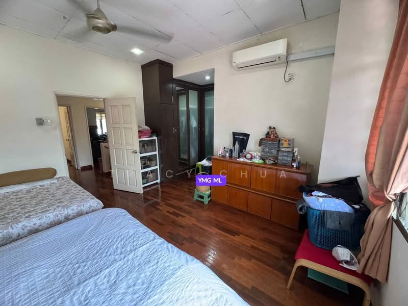 Terraced House for Sale in Bandar Botanic (Klang) - Tracy Chua - Bedroom - PropertyGuru.com.my