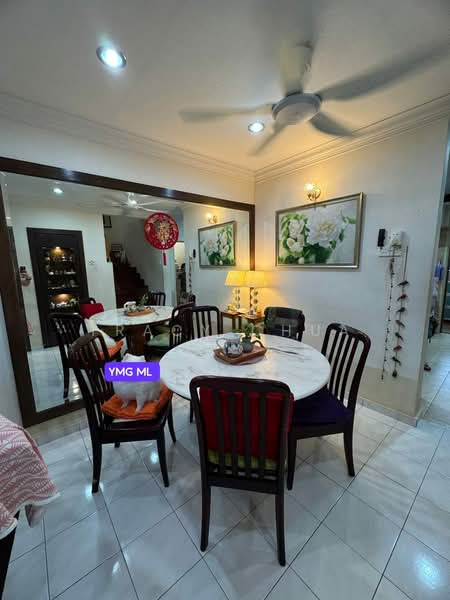 Terraced House for Sale in Bandar Botanic (Klang) - Tracy Chua - Dining Room - PropertyGuru.com.my