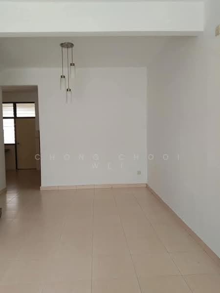 Rumah Teres 2 Tingkat untuk Disewa di Sungai Tiram (Bayan Lepas) - Chong Chooi Wei - Living Room - PropertyGuru.com.my