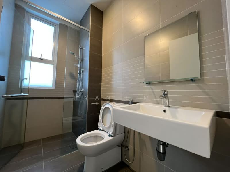 Condominium for Rent at D'Suites Akasia Horizon @ Horizon Hills - Ryan Lim - Bathroom - PropertyGuru.com.my