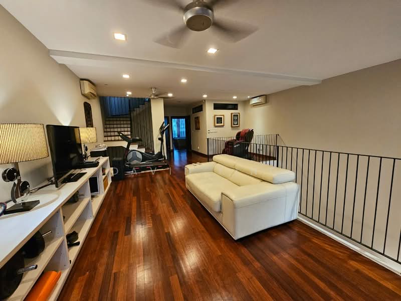 3-storey Terraced House for Sale in Taman Desa (Kuala Lumpur) - David Ting - Living Room - PropertyGuru.com.my