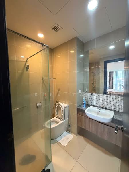 Kondominium untuk Disewa di Pelagos Designer Suites@ Water Front - Stev Yap - Bathroom - PropertyGuru.com.my