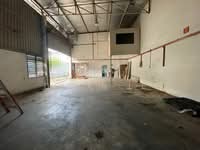 For Rent - 1.5 Storey Industrial Semi-Detached Factory @ Tmn Perindustrian Ringan Juru To Let RM6K Only
