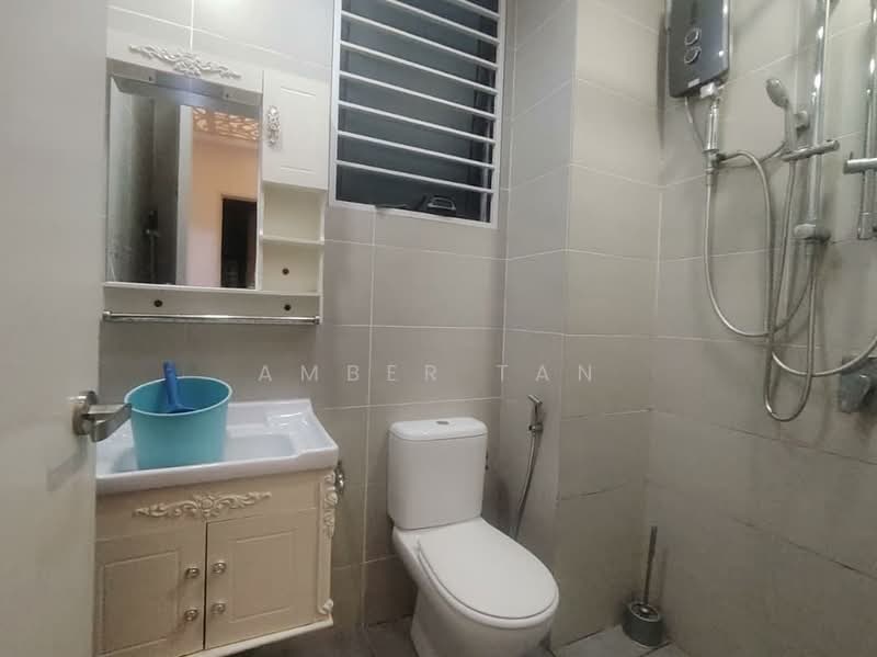 Service Residence for Sale at Fortune Perdana - AMBER TAN - Bathroom - PropertyGuru.com.my