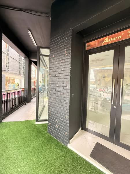 Retail Space for Rent in Bangi Sentral (Bandar Baru Bangi) - Vincent Lee - Exterior - PropertyGuru.com.my